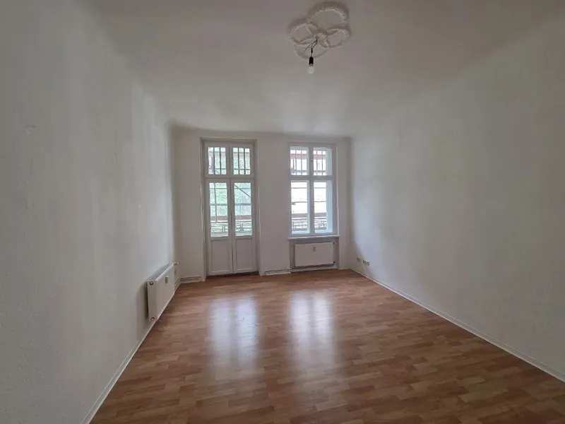 Ab 18.08 frei - fantastische 2-Zimmer-Wohnung mit Balkon Nähe Altstadt Spandau! — photo 1